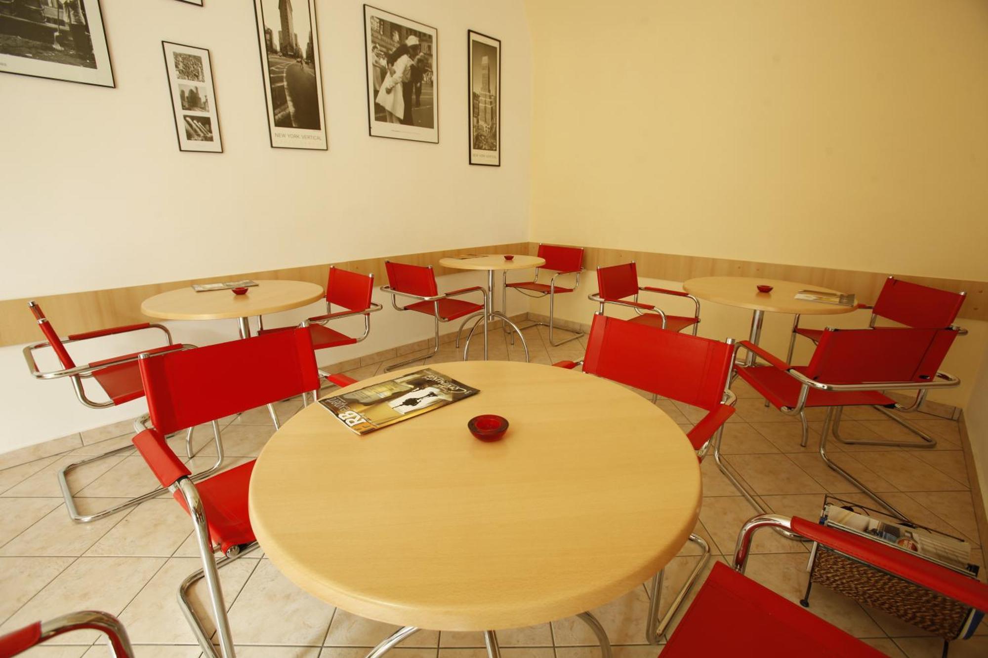 Hotel Roberto 3*